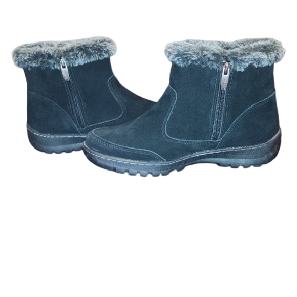 LADIES Winter Boots 🥾 - Picture 4 of 6